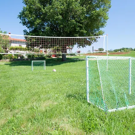 Casa Ivanovac With Pool And Large Front Yard Dom wakacyjny Raša