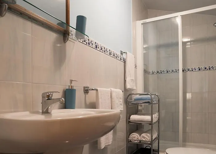 Casa Ivanovac With Pool And Large Front Yard Raša